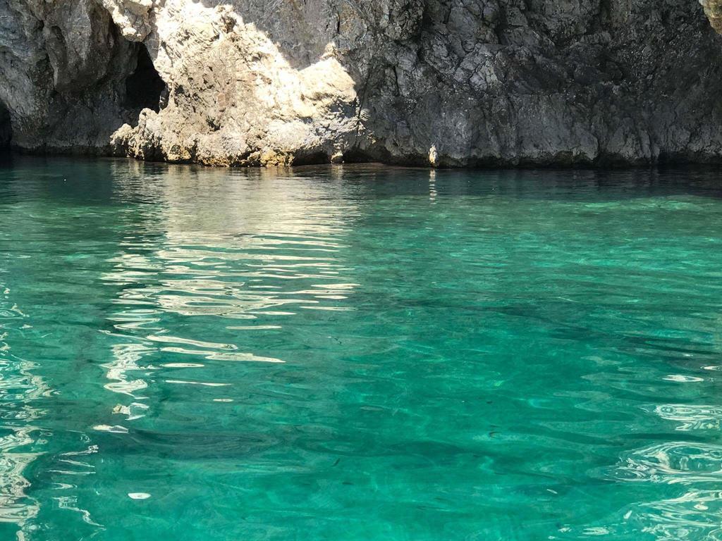 Linamare Eolos Kiveri Bagian luar foto