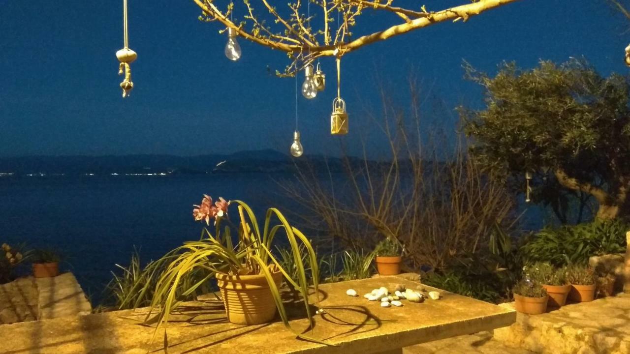 Linamare Eolos Kiveri Bagian luar foto